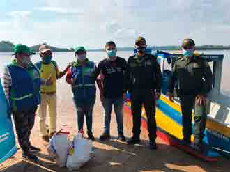 policia-magdalena-medio-entrega-canoa