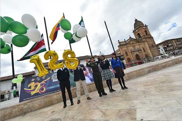CUMPLEAÑOS-POLICÍA