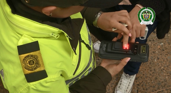 policia-nacional-registraduria-identificacion-ciudadanos-colombia-base-de-datos-dactilar