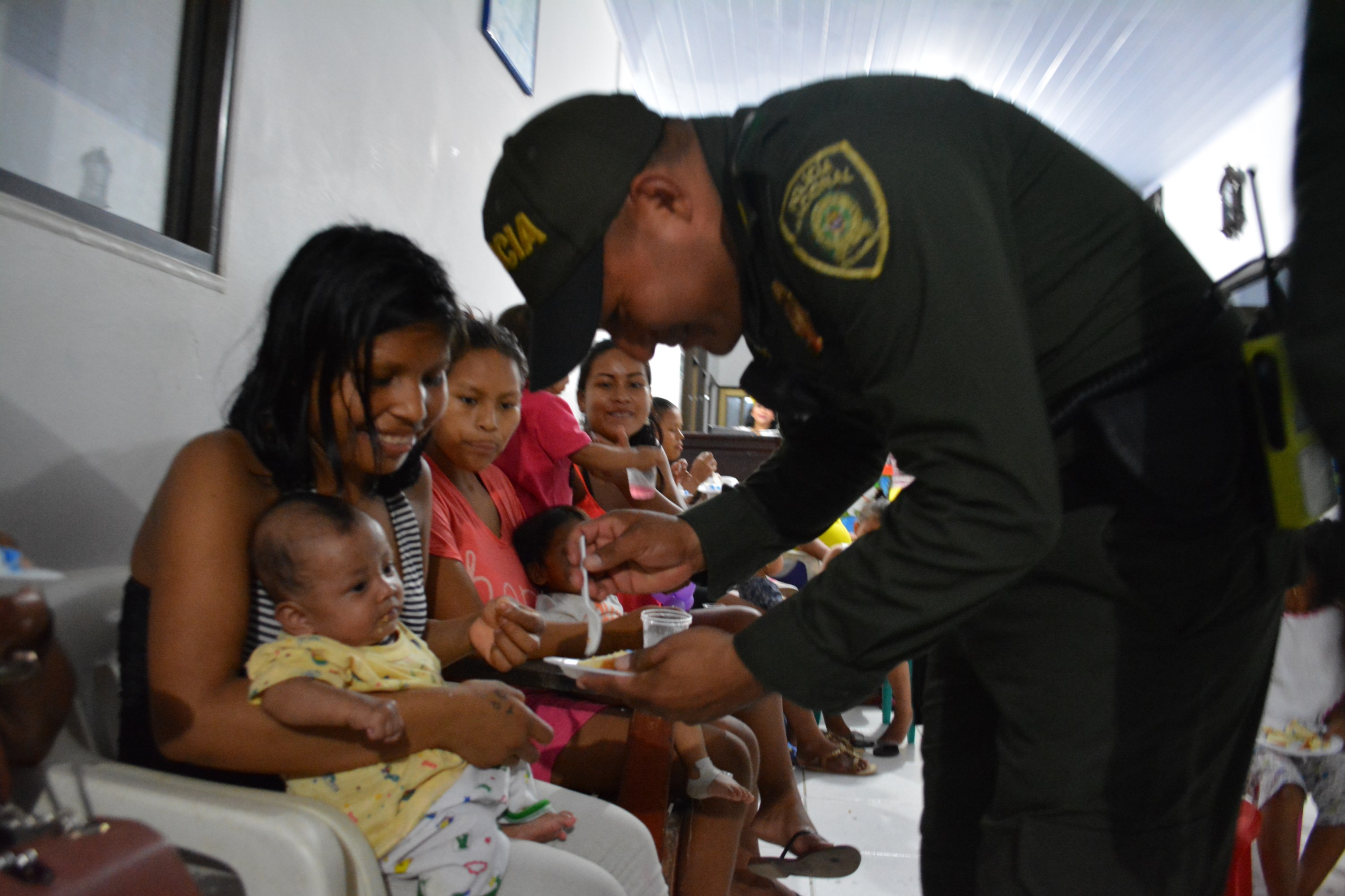 Las expresiones de amor y amistad también son para los más necesitados