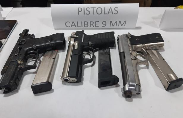 Se logró capturar a siete personas e incautar armas de fuego, celulares y motocicletas de alto cilindraje.