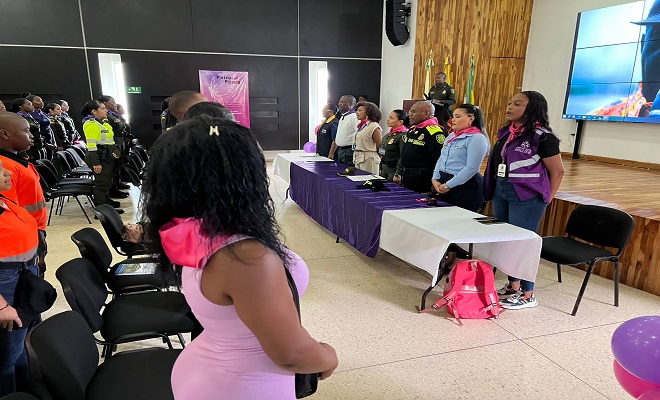 Policía Lanza la patrulla púrpura en el Chocó 1