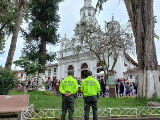 Policía lista para reforzar la seguridad en los centros religiosos este jueves y viernes santo