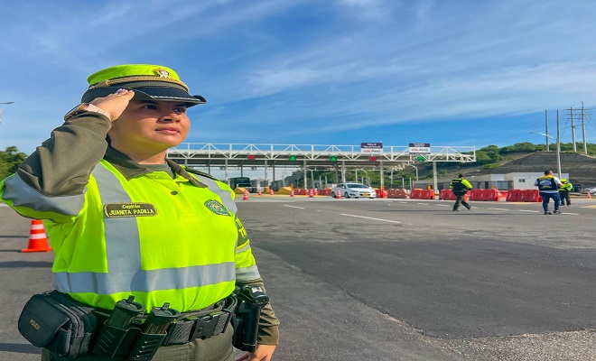 Policía Nacional a través de la Seccional de tránsito y transporte realizan campaña de seguridad vial en el Terminal