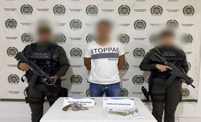 Dos policías y un capturado por porte ilegal de armas y extorsión