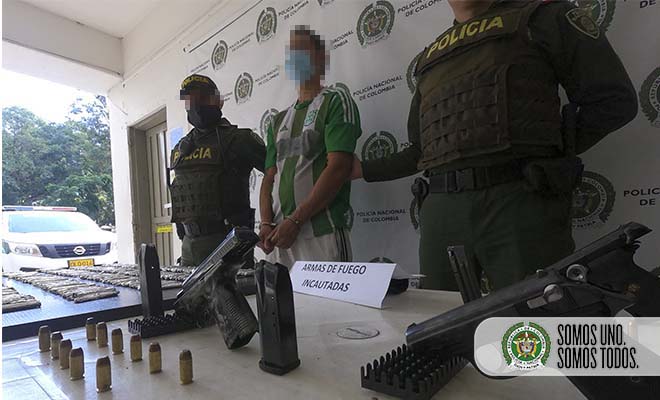 presentación de capturado por estupefaciente y armas de fuego