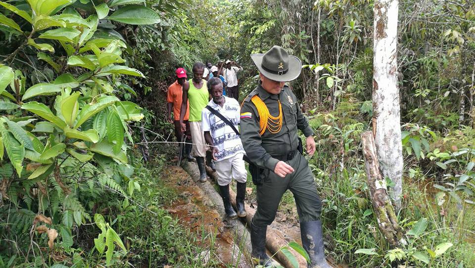 Policía-nacional-implementa-con-éxito-el-siser-al-interior-de-las-comunidades-chocoanas