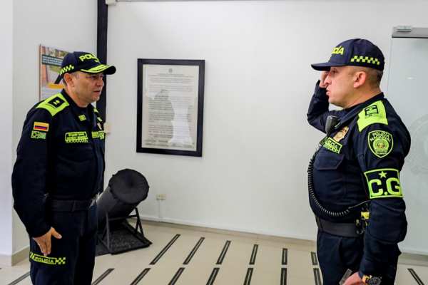 lideró una visita de acompañamiento al Departamento de Policía Caldas y a la Policía Metropolitana de Manizales