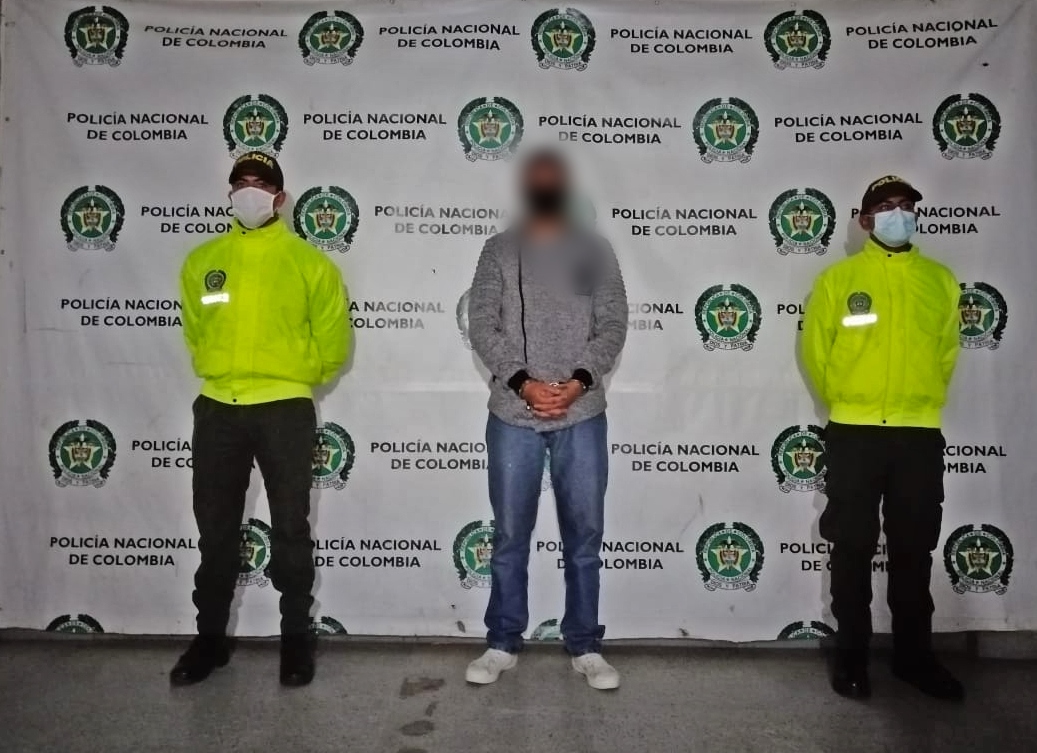 responsable del homicidio de una mujer de 18 años de edad