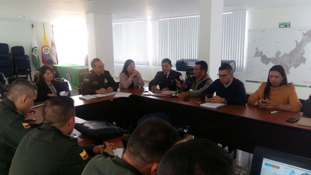 Reunión mesa técnica para el control de la pólvora en Boyacá 