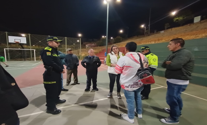 Reunión comunidad barrio altamira