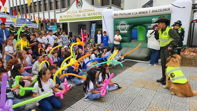 mañana lúdica a los niños, niñas y adolescentes 