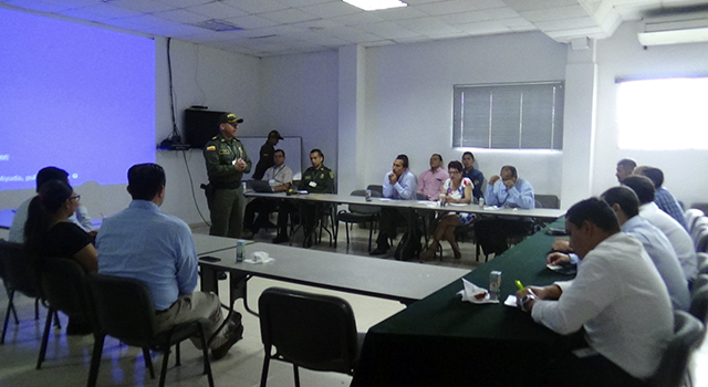 La Policía Nacional-previene-del delito-a-usuarios del sistema financiero-en el Meta