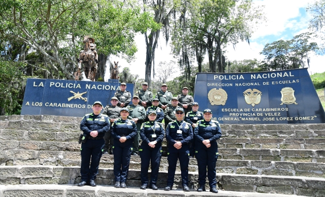 Escuela de Carabineros Provincia de Vélez 