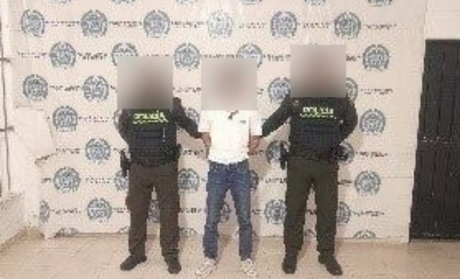 Sujeto capturado en flagrancia por hurto a motocicleta