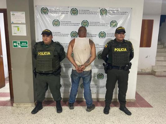 Sujeto capturado por agredir físicamente a su esposa y su hija