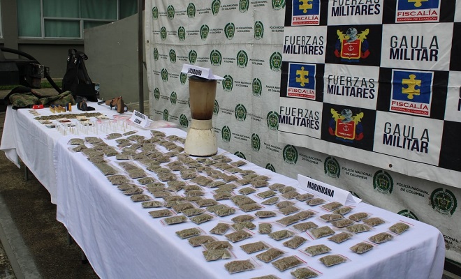 Tres capturas y una aprehensión mediante allanamiento en el barrio reposo  