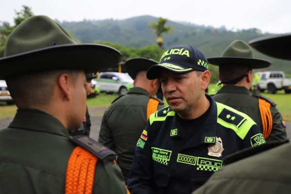 Comprometidos con el fortalecimiento de la estrategia  &ldquo;Seguros, Cercanos y Presentes&rdquo;