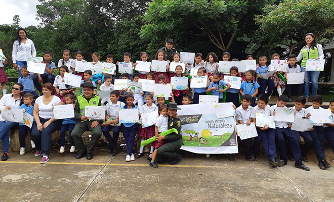 En-Puerto López-con-el-Plan de Choque-promovemos-la-conciencia ambiental