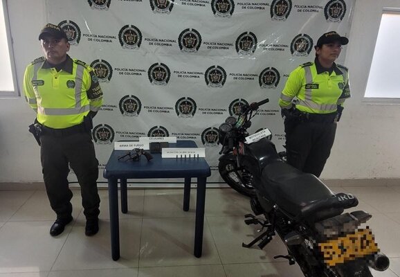 Plan cazador permitió incautación, una motocicleta, un revolver, munición, y dos celulares
