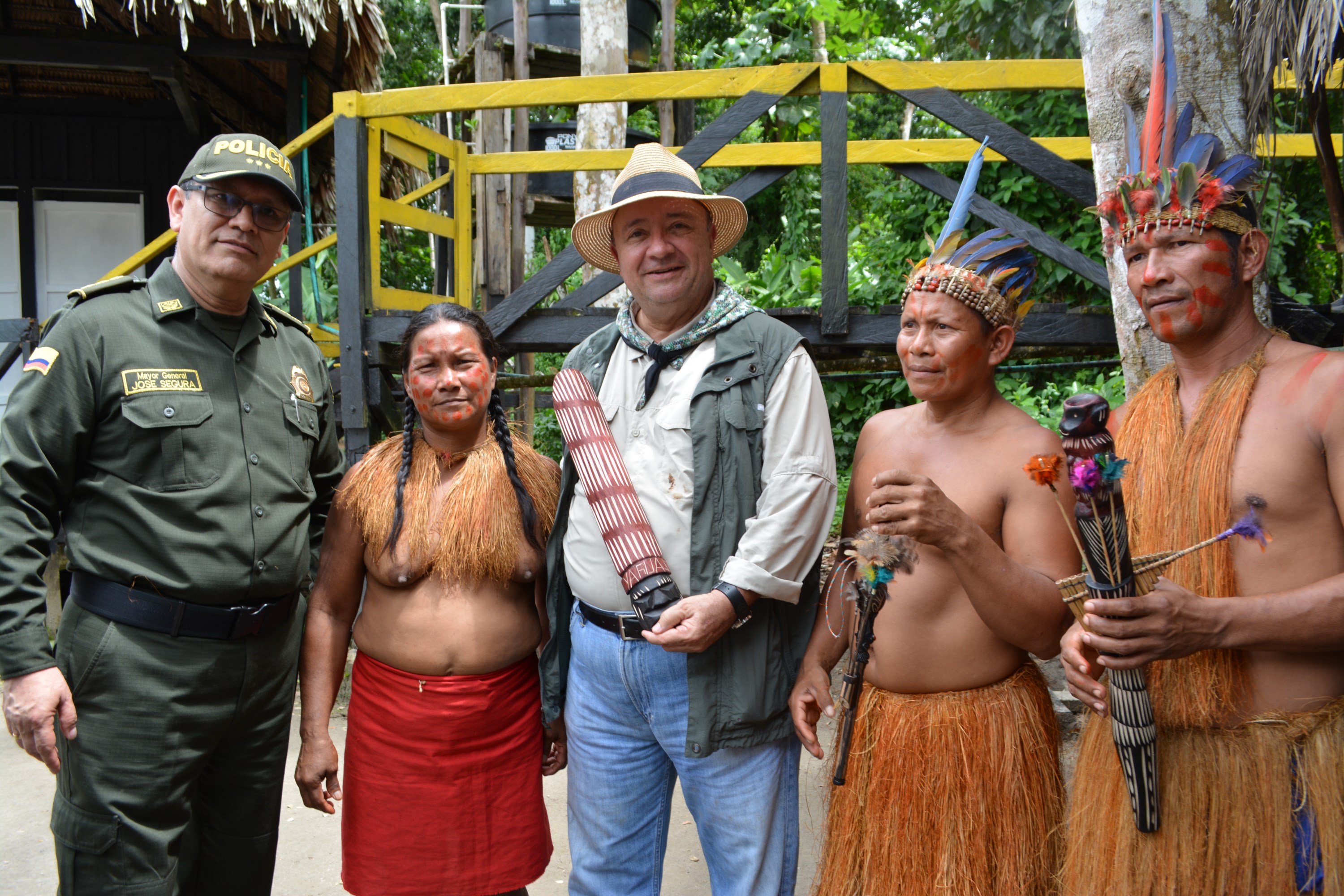 El señor Director de Talento Humano de la Policía Nacional lo acompañó en la jornada 