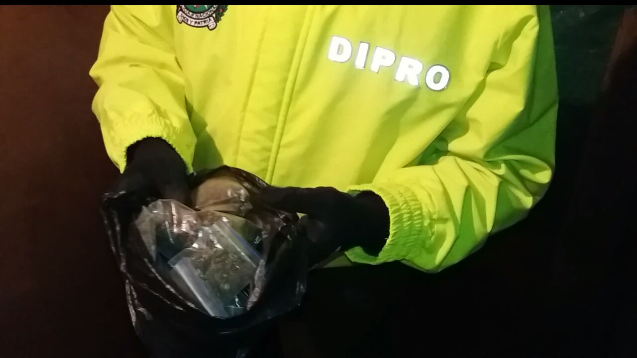 Cayeron los “bufalos”, una familia dedicada al microtráfico Policía de Santander