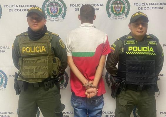 en flagrancia fue capturado un hombre que se hurto $900.000