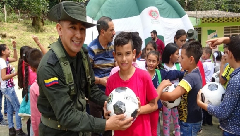 Campaña “Yo prefiero estudiar y practicar deporte”