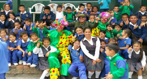 ninos-boyaca-policia-campana-alegria