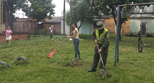 120515-actividad-ornato-villavicencio-parques