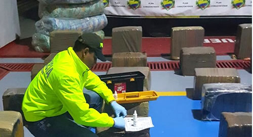 narcotrafico-incautacion-1122 kilos-valle-policia