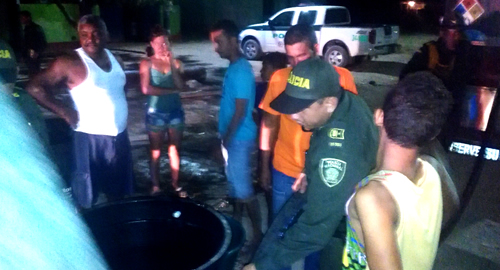 agua-carros-comunidad-pueblo-seguia-fenomeno del niño-valledupar