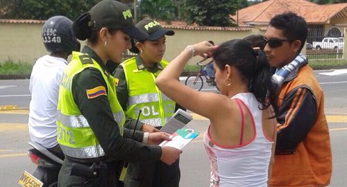 no demos mas papaya policia