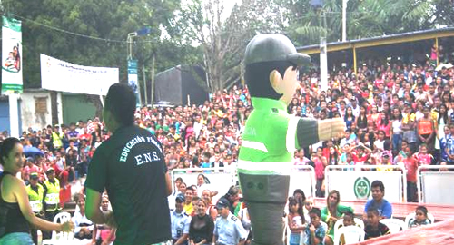 101114-AMAZONAS-CONCIERTO-PAZ-RAS TAS TAS