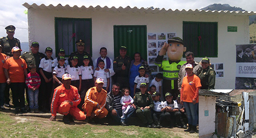 070415-casa-hecha-policias-norte-santander